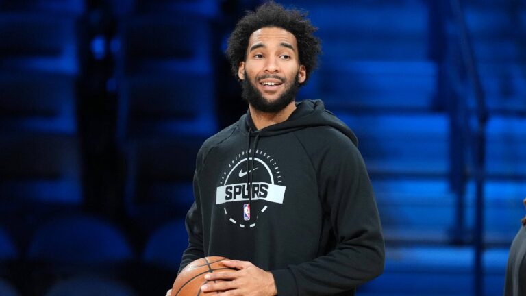 Julian Champagnie's starting spot with the Spurs isn't as safe as it once was