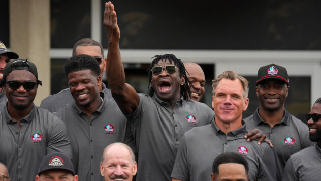 Michael Irvin Predicts Cowboys To Finish 13-4, Split Giants Series