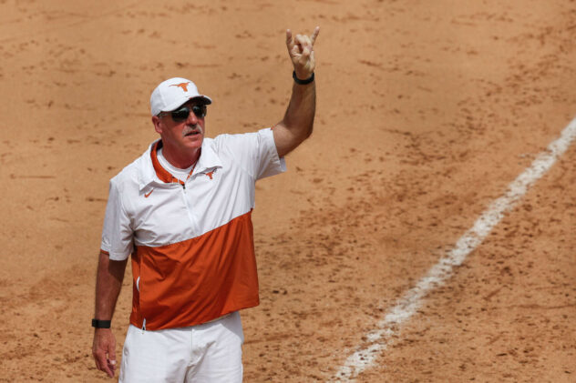 Outfielder Zoey Abdullah becomes third Texas Longhorns softball pledge for 2028