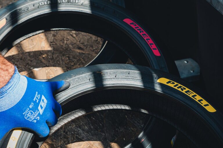 Pirelli delivers 2027 MotoGP tyres with F1-style colour markings