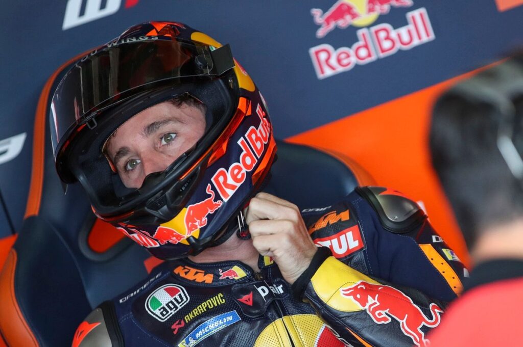 Pol Espargaro to replace Maverick Vinales again at Tech3 KTM
