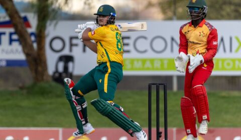 Pretorius, Simelane miss T20I tri-series final with injuries