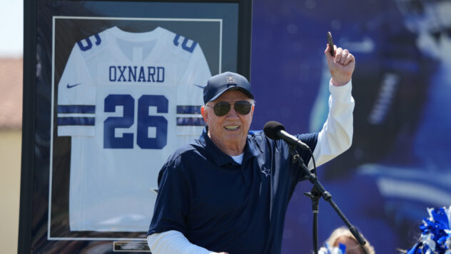 Terrell Owens Says Jerry Jones Prioritizes Revenue Over Winning