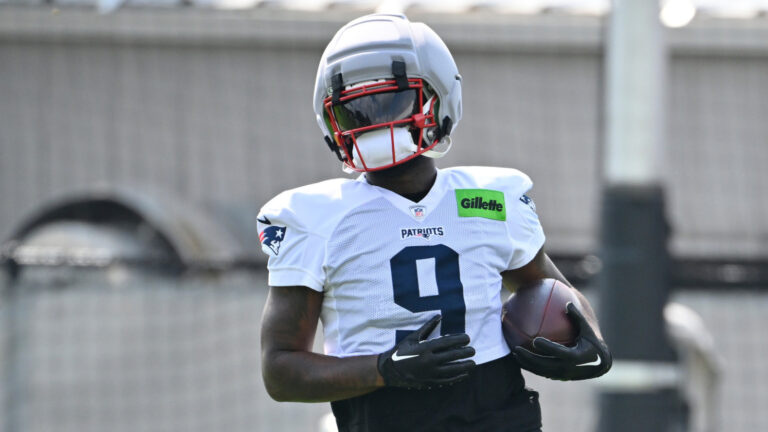 Texans' Kayshon Boutte responds to stunning Mike Vrabel admission about Patriots trade