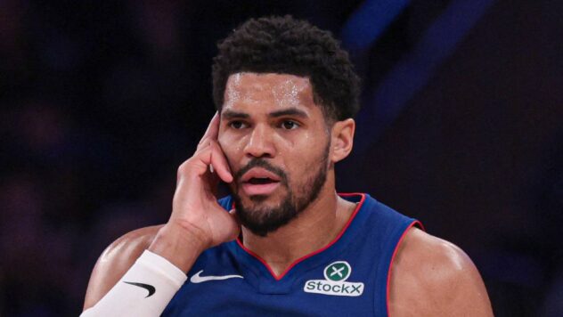 Tobias Harris makes Mitch Johnson's starting decision easier by buying into Spurs way