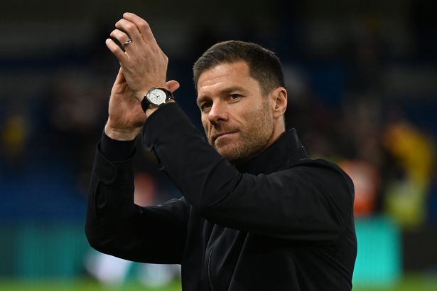 Why Levi Colwill shouted at Chelsea star, Xabi Alonso trials new tactic and Estevao problem