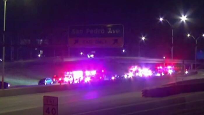 18-year-old hit by car, killed on US 281 after stopping on shoulder with car troubles, SAPD says
