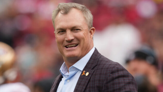 49ers Officially Sign 13-Year NFL Veteran Before Broncos Game