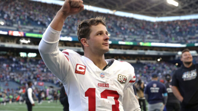 49ers Rally Late to Beat Seahawks 32-29 and Stay Undefeated