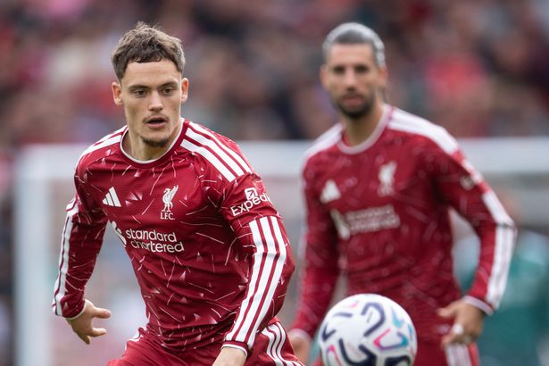 AI predicts Liverpool vs Man City as unlikely hero proves the difference after thundering boos