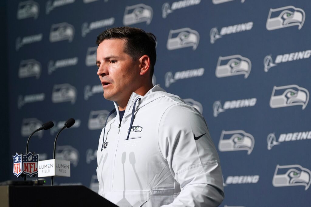 bet365 bonus code: Bet $10, get $200 in bonus bets for Seahawks vs. Broncos