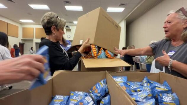 Boerne volunteers pack weekend meals for students facing food insecurity