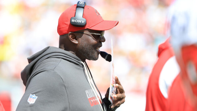Bucs Dominate All Three Phases In 43-13 Win Over Panthers