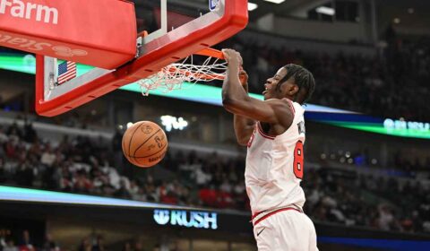 Caleb Wilson enters in Michael Jordan territory after first 3 NBA games