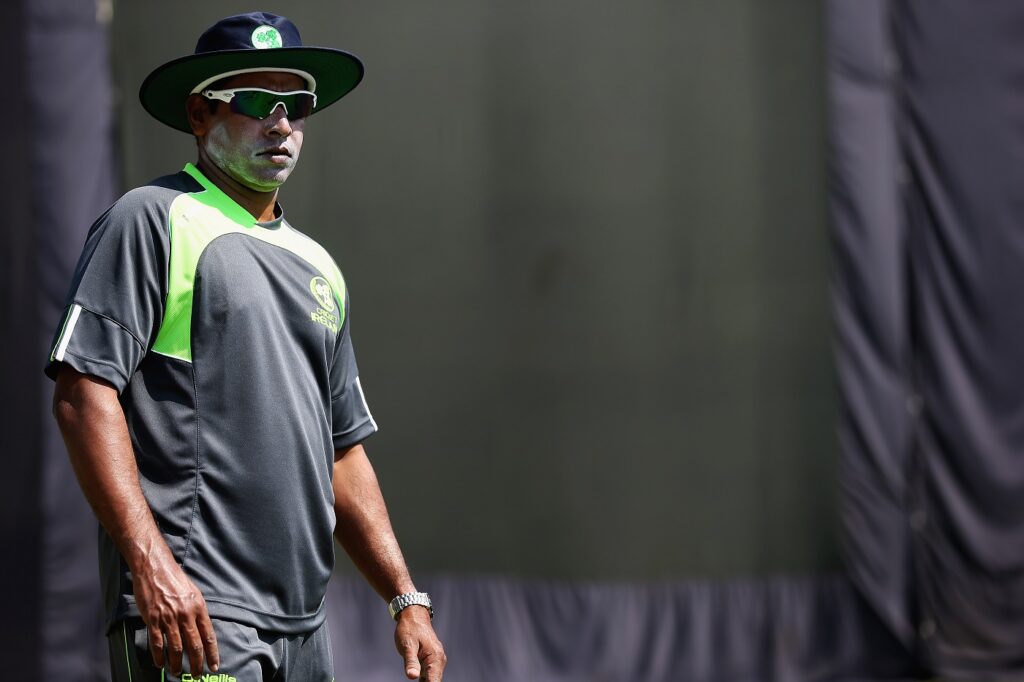 Chaminda Vaas unveiled as Delhi Capitals' fast-bowling coach