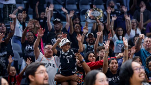 Debunking Jason Whitlock’s ‘fake’ insinuation about San Antonio Spurs crowd in season opener