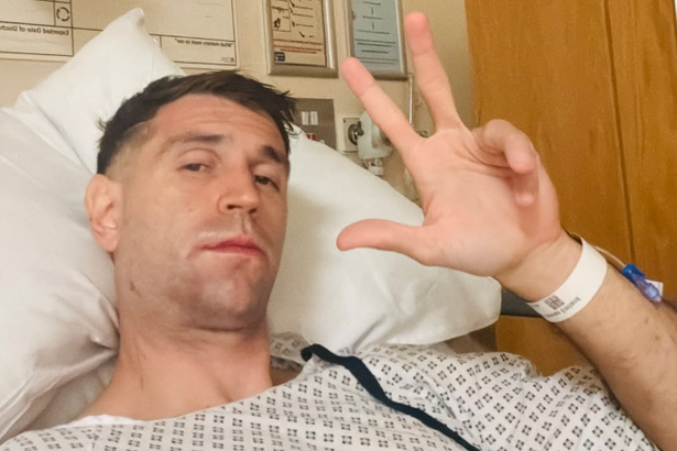 Emiliano Martinez return timeline after Chelsea star has surgery on fractured jaw