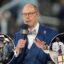 Ernie Johnson retiring from ‘Inside the NBA’ as he reveals health issues