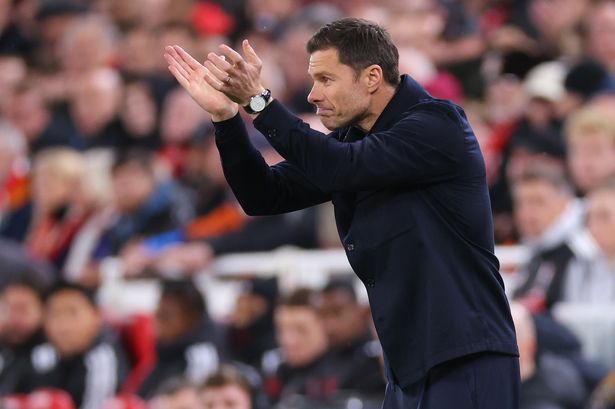 Ex-Liverpool star says Xabi Alonso will regret 'strange' comment after Chelsea defeat