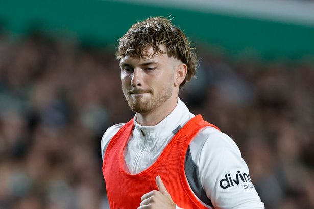 Harvey Elliott issues groveling apology as Liverpool star makes Valencia promise