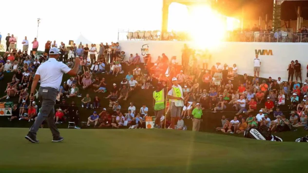 How golf (?!) became the face of a last-second Arizona election controversy
