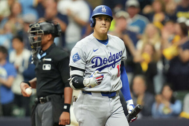 How to watch the Dodgers vs Brewers Game 2 without cable today