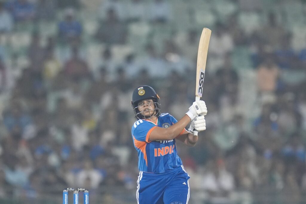India bat and bring in Prema Rawat as they eye clean sweep