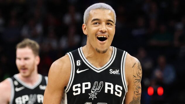 Jeremy Sochan’s nine minutes in Portland were a peek of the shooter Spurs never got