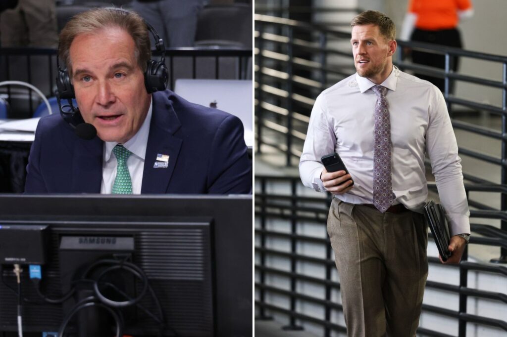 Jim Nantz appears to hurt hand punching football on live TV