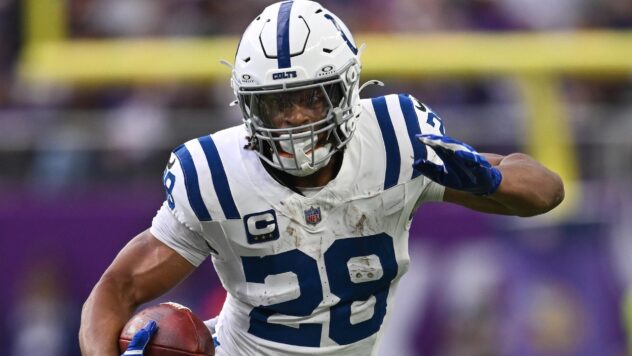 Jonathan Taylor's wife speaks out on Colts trade rumors: 'My mind is spiraling'