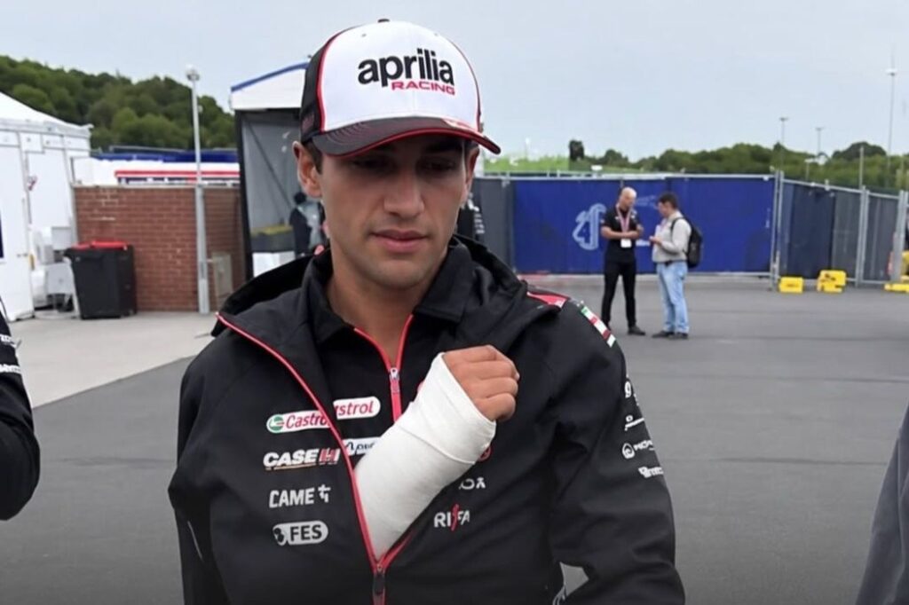 Jorge Martin hopeful of racing in Malaysia after "not complete" fracture diagnosis