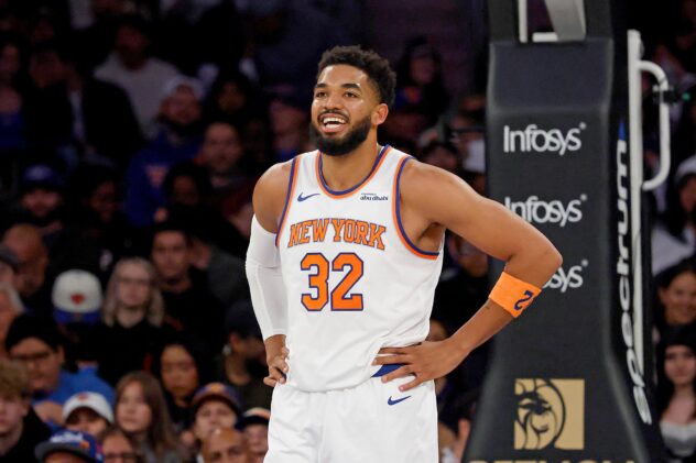 Karl-Anthony Towns doesn’t miss a beat in return to Knicks playoff-like form