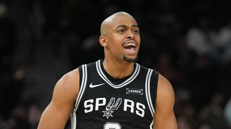 Keldon Johnson's decision-making will drive his value in a critical year for the Spurs