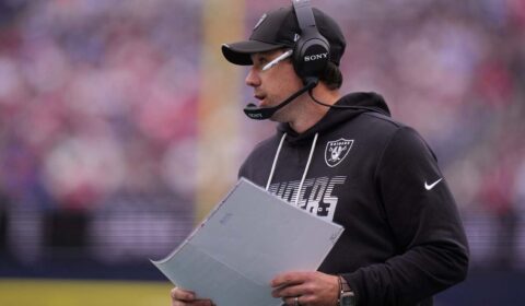 Klint Kubiak’s honest admission after Las Vegas Raiders’ loss to Patriots still doesn’t explain a head-scratching decision