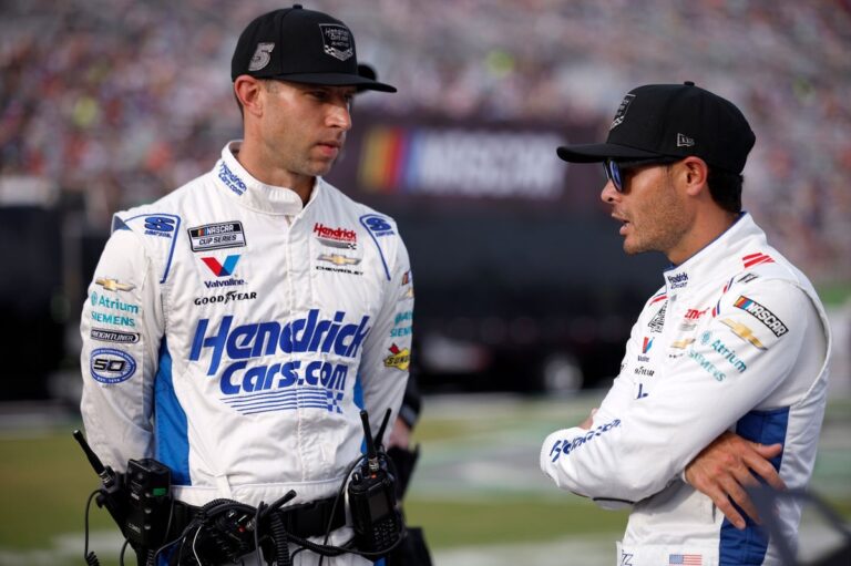 Kyle Larson's 2.2 average finish is turning Cup Series Chase into a rout