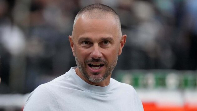 Las Vegas Raiders make a few very surprising roster moves and changes as they prepare for the New York Jets