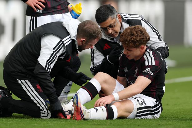 Liverpool injury latest and return dates after Villarreal including Victor Munoz