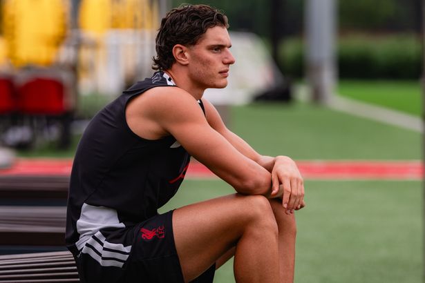 Liverpool transfer news as Giovanni Leoni 'bids expected' amid Chelsea race for defender