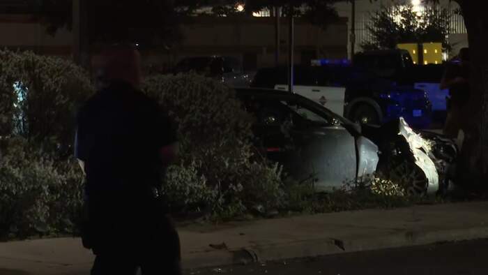 Man, officers exchange fire during vehicle pursuit on West Side; Suspect hospitalized, SAPD says