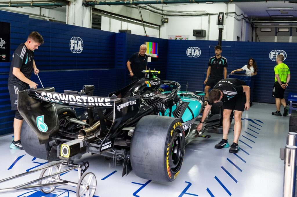 Mercedes reveals F1 Bahrain GP updates