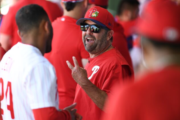 Mets to speak with Kevin Long about possible return as hitting coach