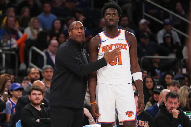 Mike Brown keeping Knicks’ offense ‘real generic’ to test players in preseason