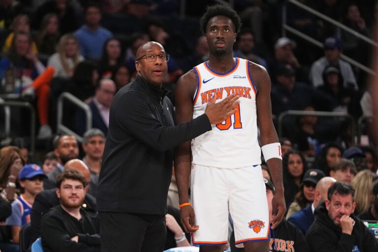 Mike Brown keeping Knicks’ offense ‘real generic’ to test players in preseason