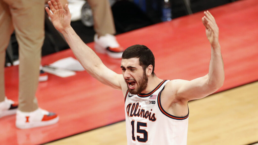 Minor Moves: Spurs, Bezhanishvili, Moore, Robinson, Swider, Williams, Crowl
