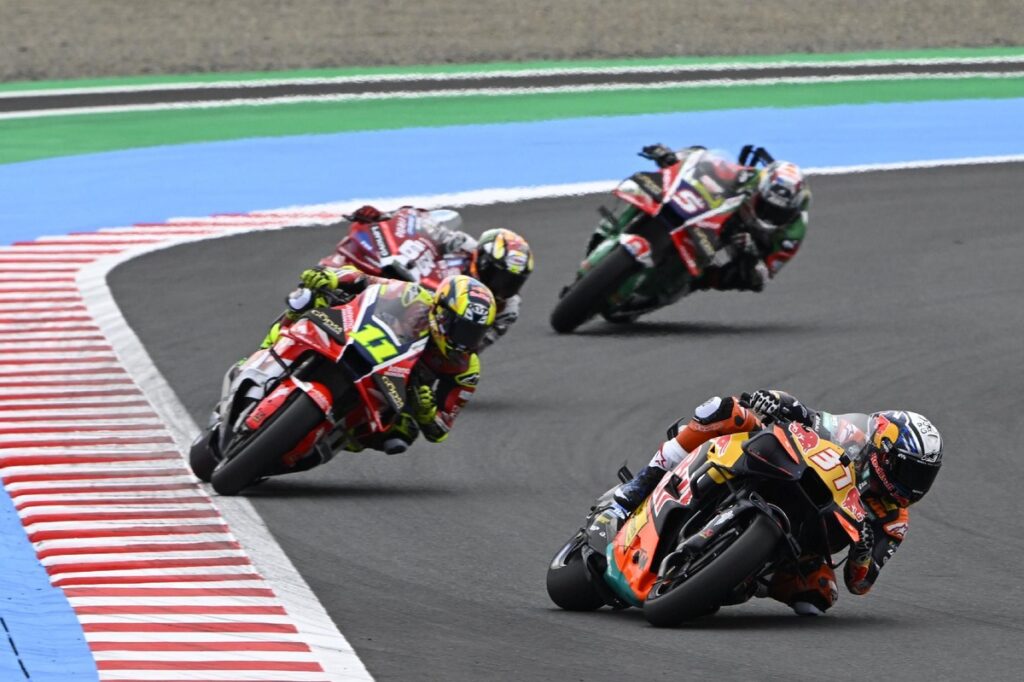 MotoGP responds to criticism over lack of rider input on 2027 format change