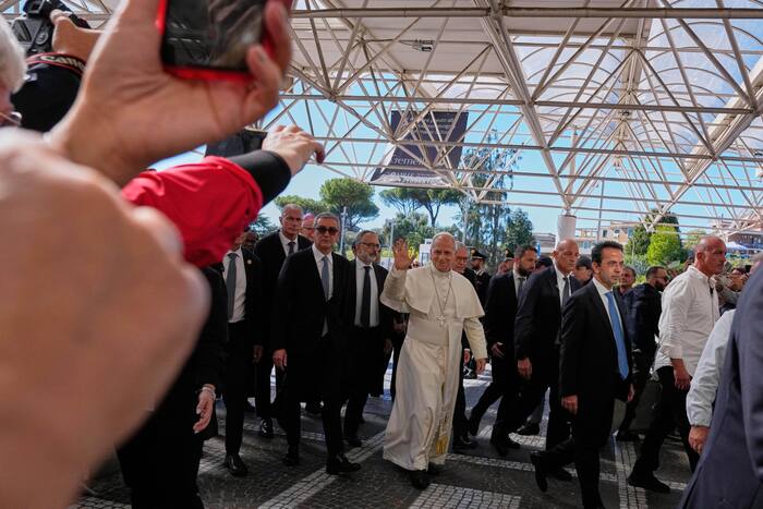 Pope Leo spent 'a tranquil night' in the hospital after cancer surgery, Vatican says