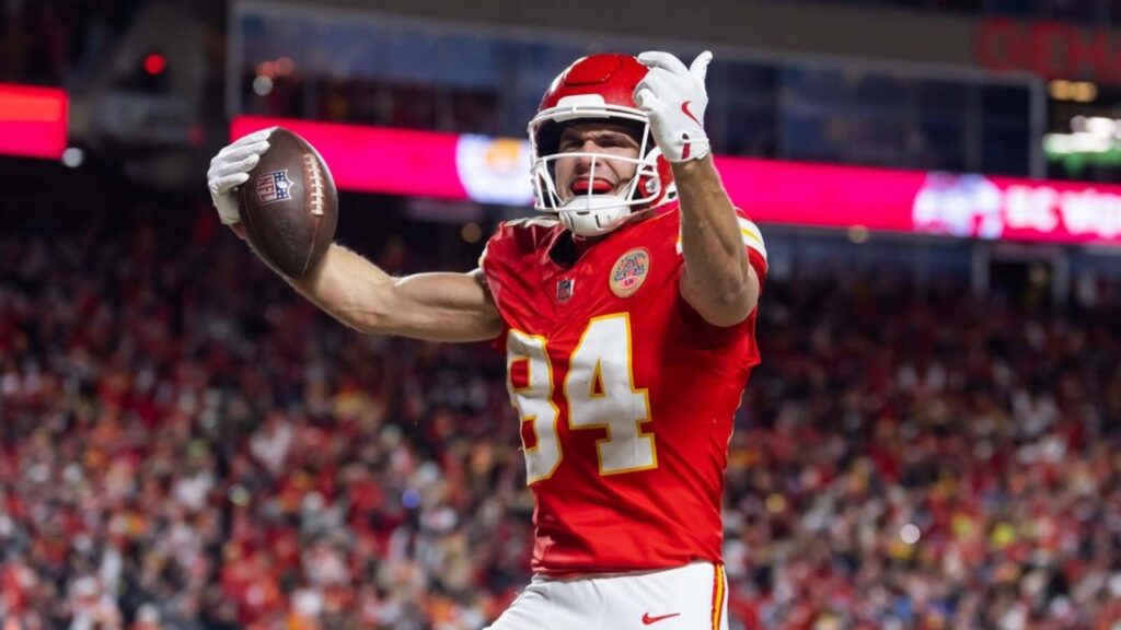 Report: Chiefs bringing back WR Justin Watson