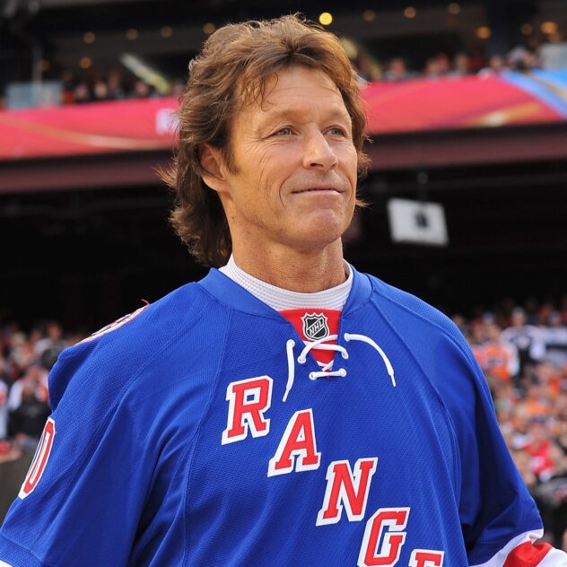 Ron Duguay, NHL Alum & Sarah Palin’s Boyfriend, Dead at 69