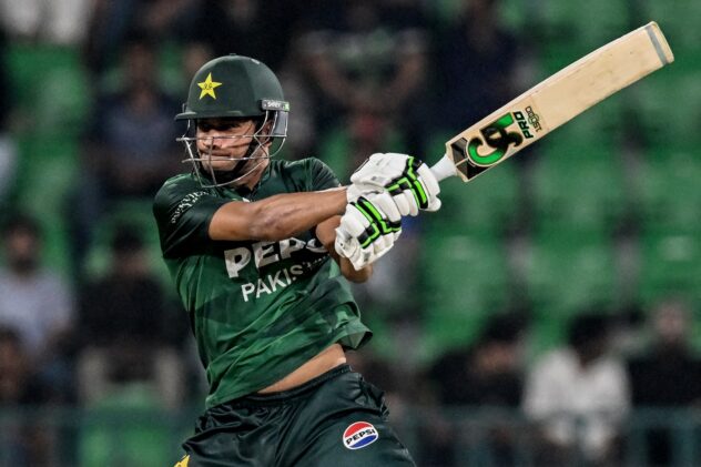 Samad special books Pakistan's spot in gold-medal clash