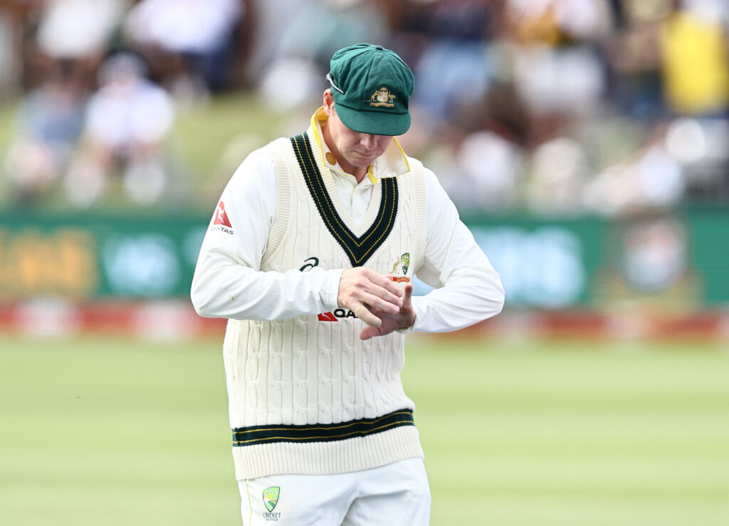 Smith undergoes fitness test ahead of decider in Cape Town